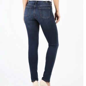 Kut From The Kloth “toothpick skinny” jeans. Women’s size 14S. Worn once!